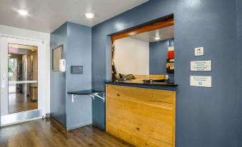 Extended Stay America Select Suites - Charleston - Ashley Phosphate Rd.