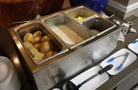 リバースエイジ ビリングス イン - 朝食