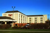 Hampton Inn des Moines-Airport Các khách sạn ở Des Moines