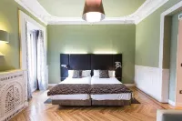 Petit Palace Lealtad Plaza Hotels in 