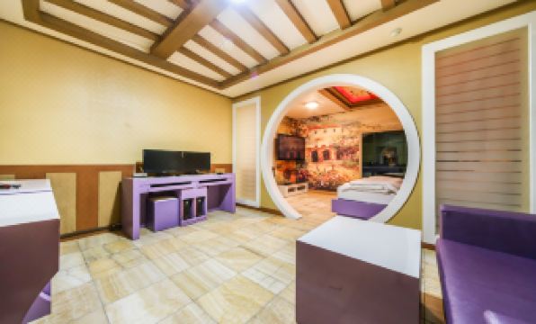 5. 대구 황금동 프..