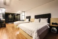 Jinju Chungmugongdong Firenze