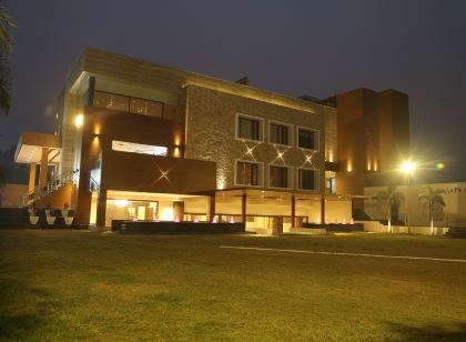 Hotel Golden Palm