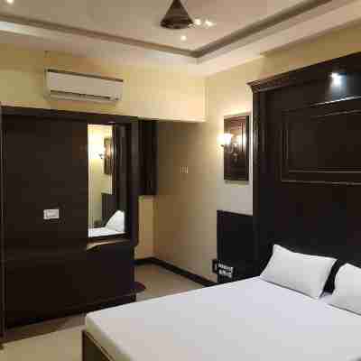 Chakravarthi Inn Rooms