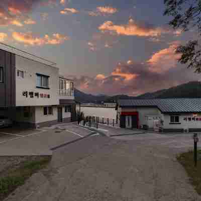 Geoje Island Remember Pension Hotel Exterior