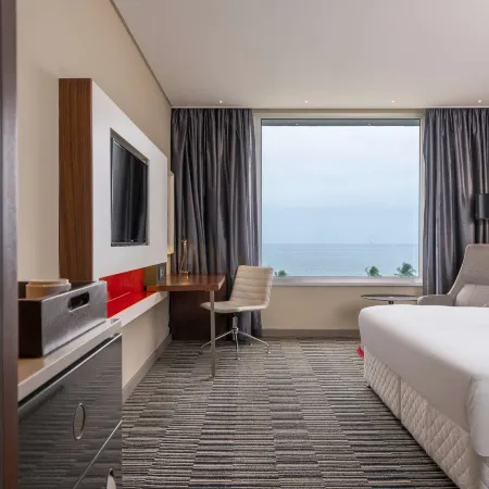 Radisson Blu Okoume Palace Hotel