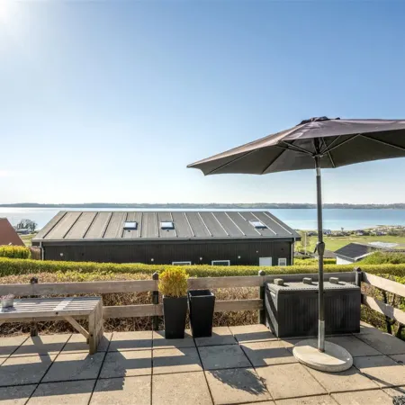 "Anu" - 400m from the Sea