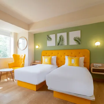 Bloom Hotel - Sector 19