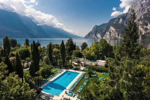 Du Lac Et du Parc Grand Resort - parking