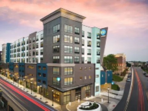 Tru by Hilton Indianapolis Downtown Hotels in Indianapolis