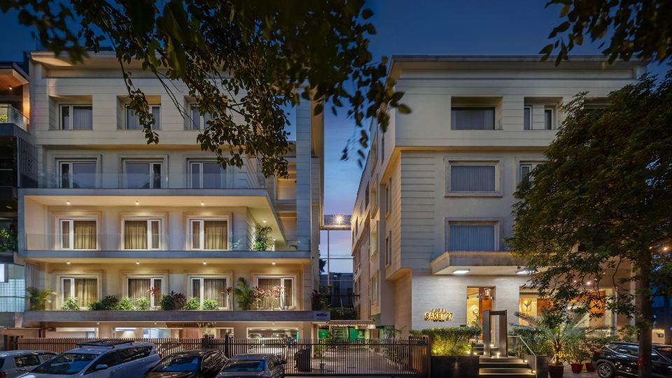 Hotel Saket 27