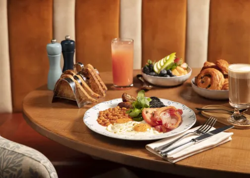 The BoTree London, Curio Collection by Hilton Mahlzeiten Photos