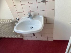 Single Room with Shared Bathroom and Kitchen in Hundsbach