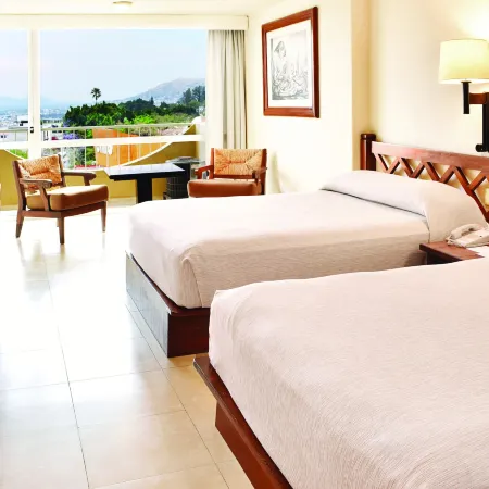 Hotel Fortin Plaza