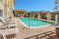 Comfort Inn & Suites Regional Medical Center