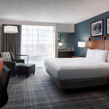 Embassy Suites by Hilton Austin Central