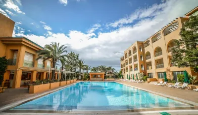 Alhambra Thalasso Hotels near Plage Jinene Hammamet