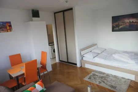 BonApartments Отели рядом с достопримечательностью «Дворец культуры и науки»