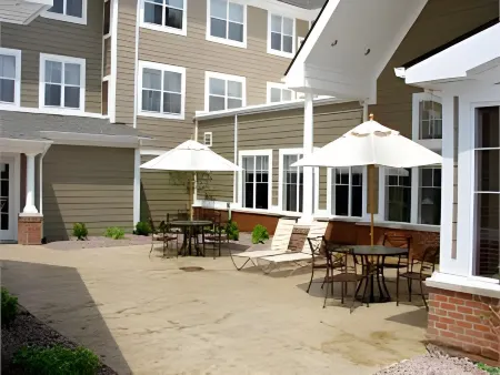 Residence Inn Saginaw Отели рядом с достопримечательностью «Парк Зауэл»