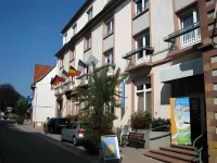 Hotel Majestic Alsace - Strasbourg Nord Hotels in Cleebourg