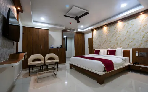 Hotel Lahari International Hotels in Nizamabad