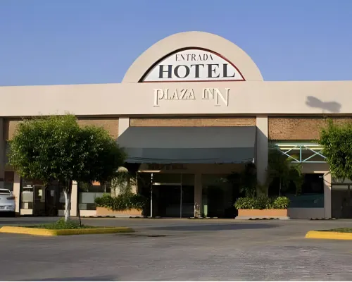 Plaza Inn Express โรงแรมในตาปาชูลา