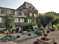 Hostellerie du Passeur - Hôtel & Restaurant - Climatisation et Piscine chauffée Hotel di Les Eyzies-De-Tayac-Sireuil