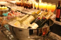 Crowne Plaza SHANGLUO by IHG - Breakfast