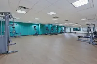 Holiday Inn Express WINNIPEG AIRPORT - POLO PARK by IHG - Gym