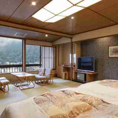 依山楼 岩崎 Rooms