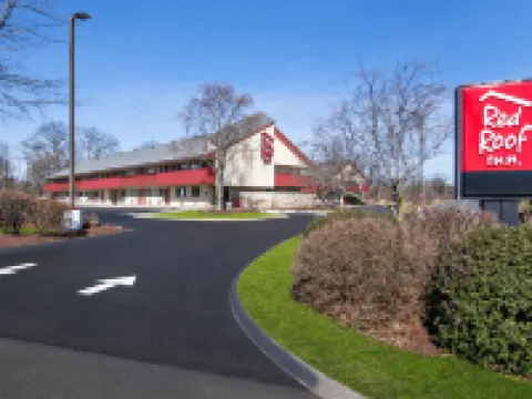 Red Roof Inn Enfield Hotels in Enfield
