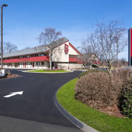 Red Roof Inn Enfield Отели в г. Энфилд
