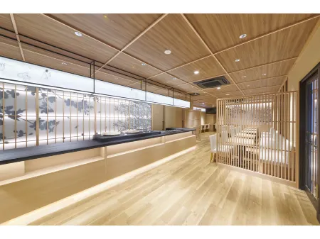 Hotel Sun Clover Misato Отели в г. Нагареяма