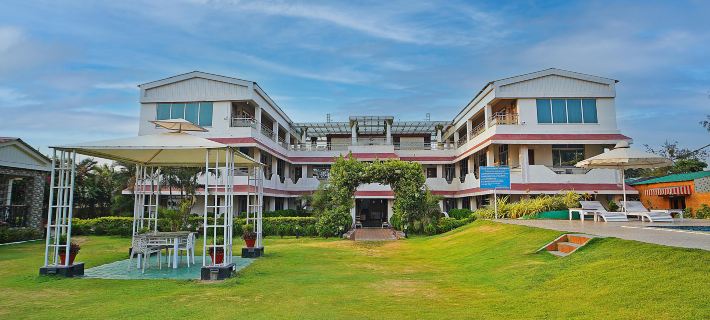 Sea Star Resort โรงแรมในมณฑรมุณี