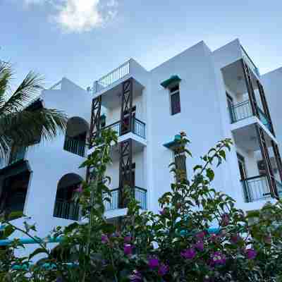 Pingouinvillas Hotel Exterior