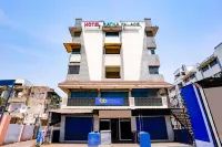 FabHotel Ratna Palace Hotels in der Nähe von SATYAMEV GROUP