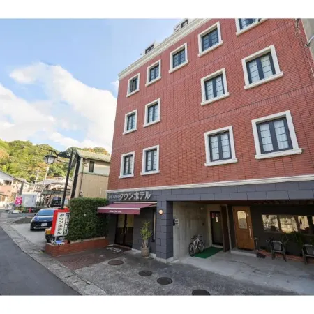 Obama Town Hotel