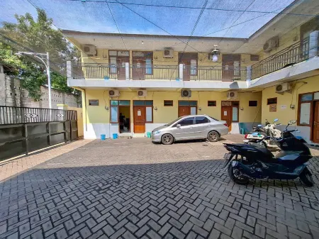 Kanca 808 RedPartner Отели в г. Purworejo