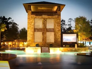 The Woodlands® Resort, Curio Collection by Hilton