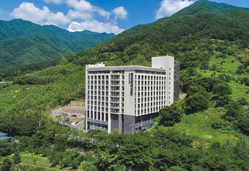 2. 켄싱턴리조트 지..