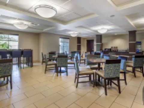 Comfort Inn Athens I - 75 アセンズのホテル
