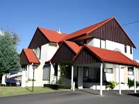 Bennetts Thermal Motor Inn Hotels in Papamoa
