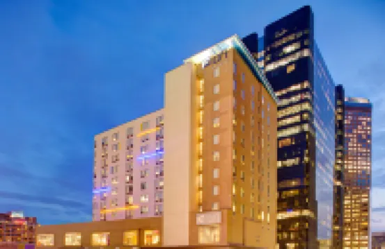 夏洛特埃皮森特市郊雅樂軒飯店