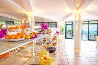 Baia Taormina - breakfast