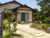 Small Inn, Senkobo Onsen Hoteles en Ōda