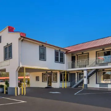 Econo Lodge Calhoun North Damascus