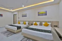 Hotel the Grand Radhey - 2-Star