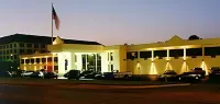 Trade Winds Central Inn Hotel in zona The Confucius Institute