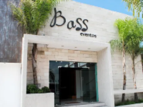 ホテル セント ジョージ セラヤのホテル