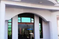 Goroomgo Hotel Dolphin Dalhousie 튤립 가든 팔람퍼 주변 호텔
